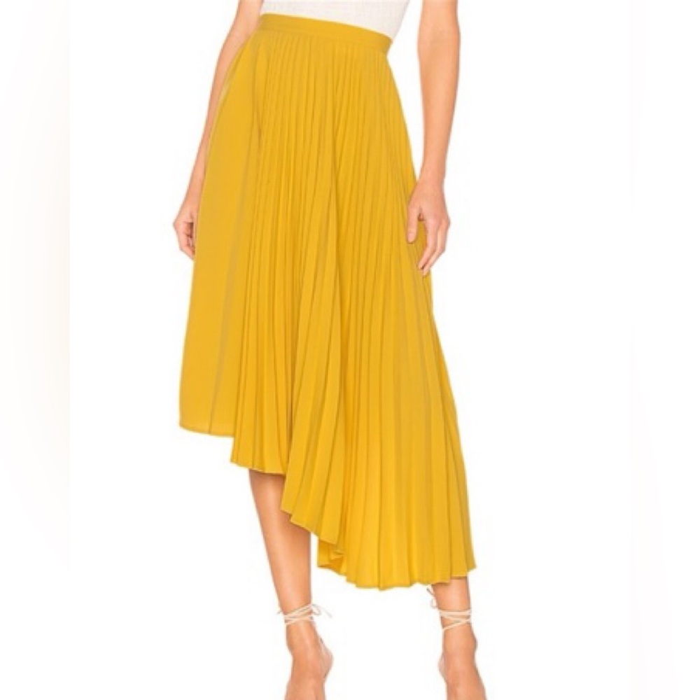 ASTR the Label Pleated Mustard Asymmetrical Skirt